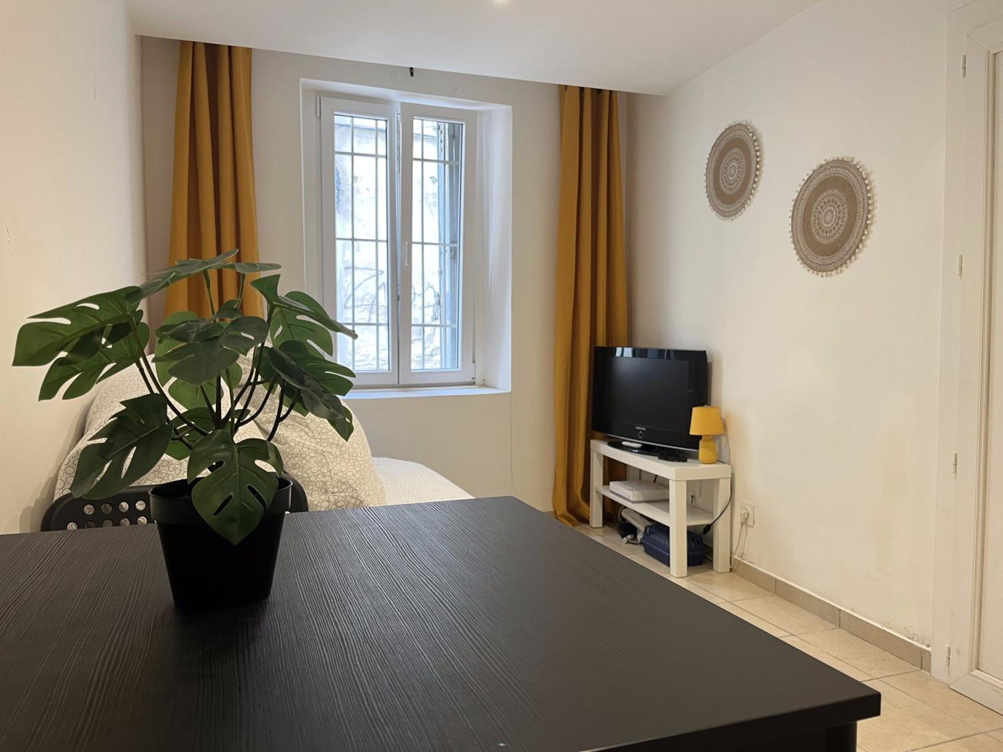 Studio Equipe Confort Proche De Toutes Commodites La Seyne-sur-Mer Eksteriør bilde